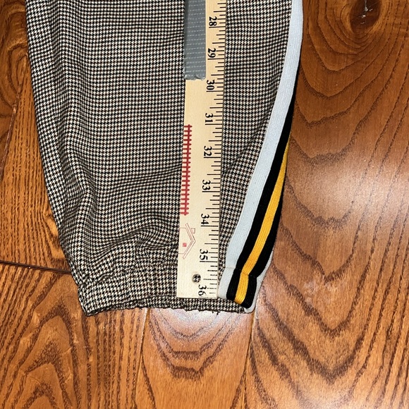 Women’s wild fable plaid joggers two front pockets racing strip down side  M - Picture 8 of 12